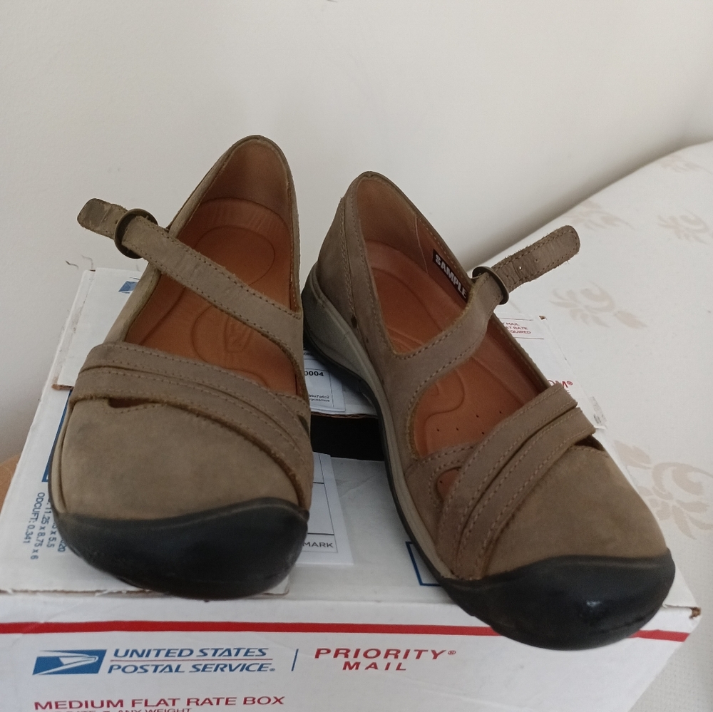 Keen Mary Jane athletic sneakers